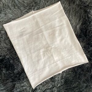 White tummy band / wrap